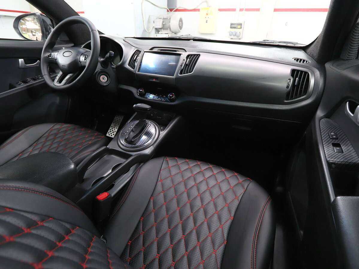 Kia Sportage с пробегом — 2012 год. Фото: #13