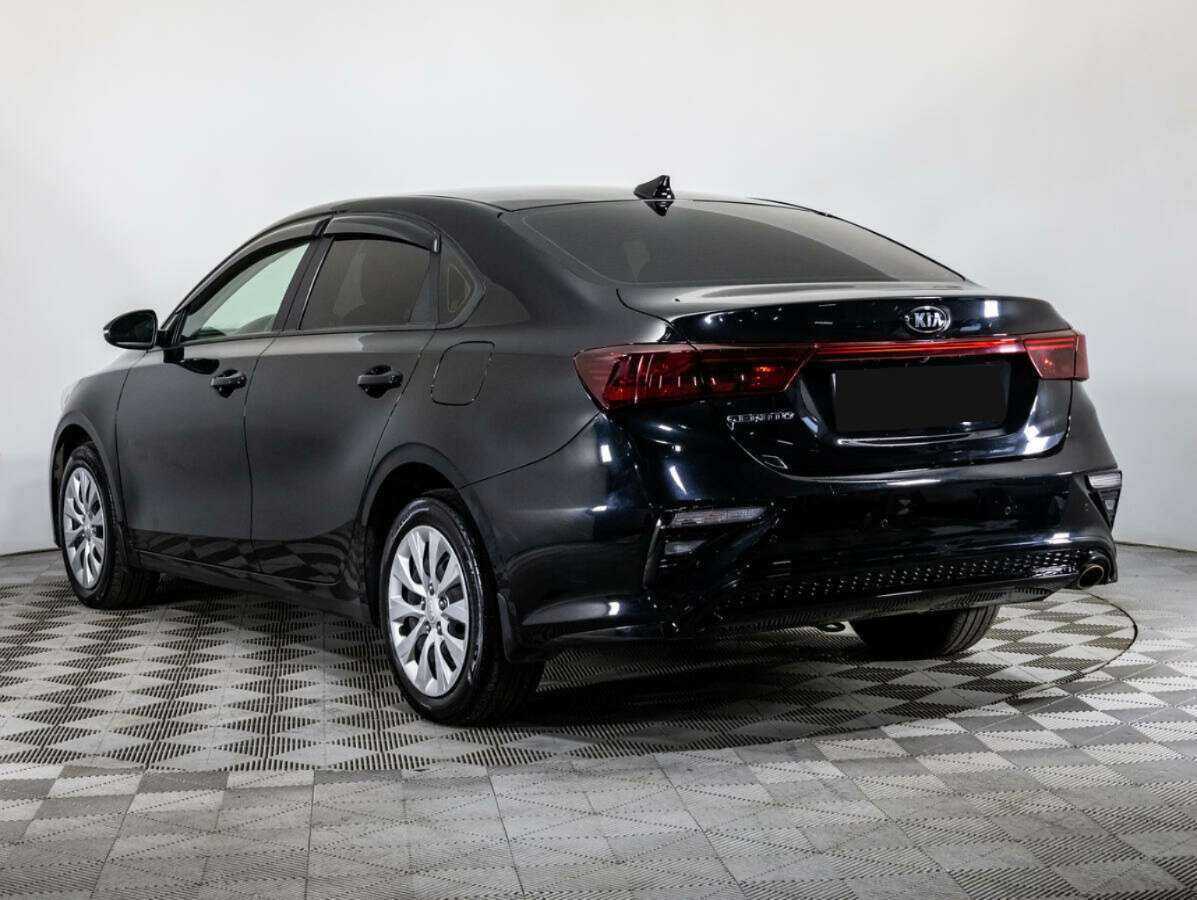 Kia Cerato с пробегом — 2020 год. Фото: #6