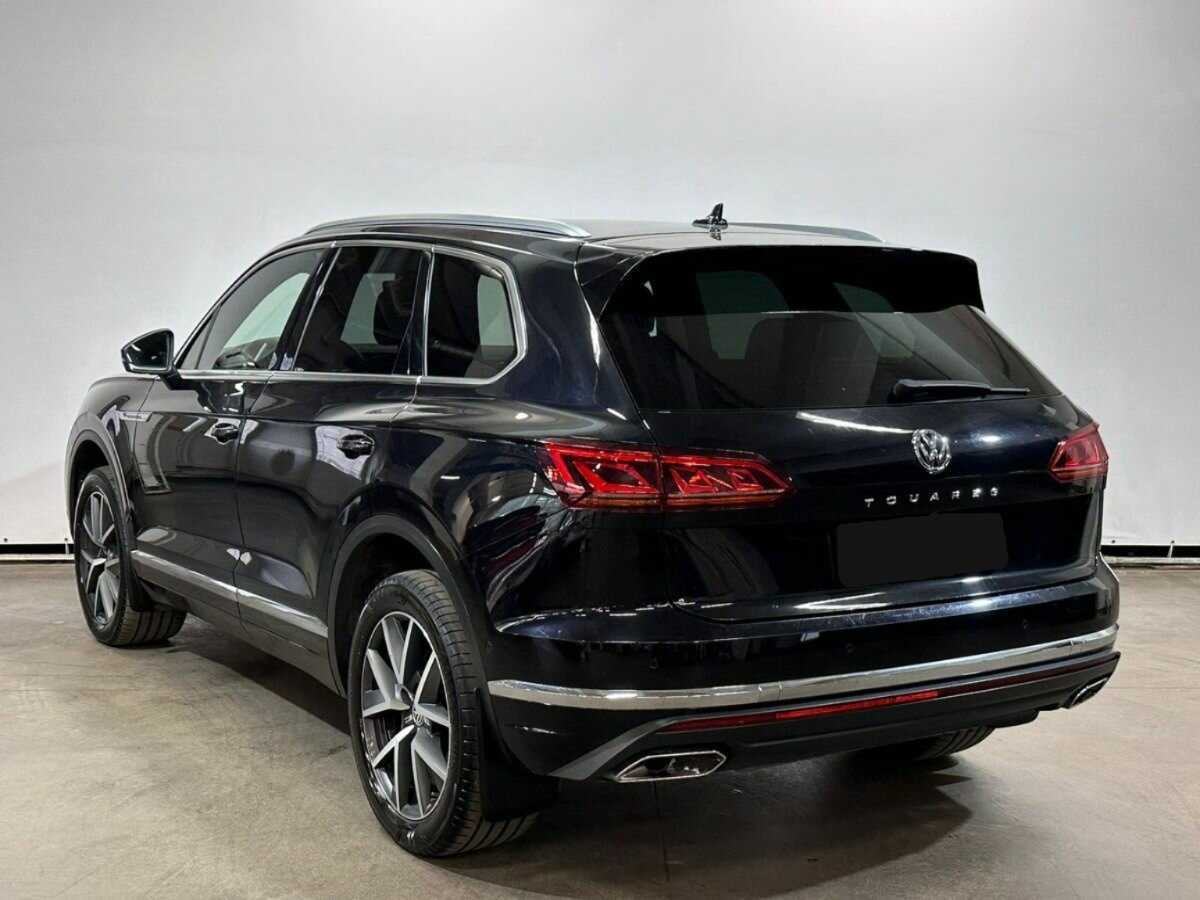 Volkswagen Touareg с пробегом — 2020 год. Фото: #6