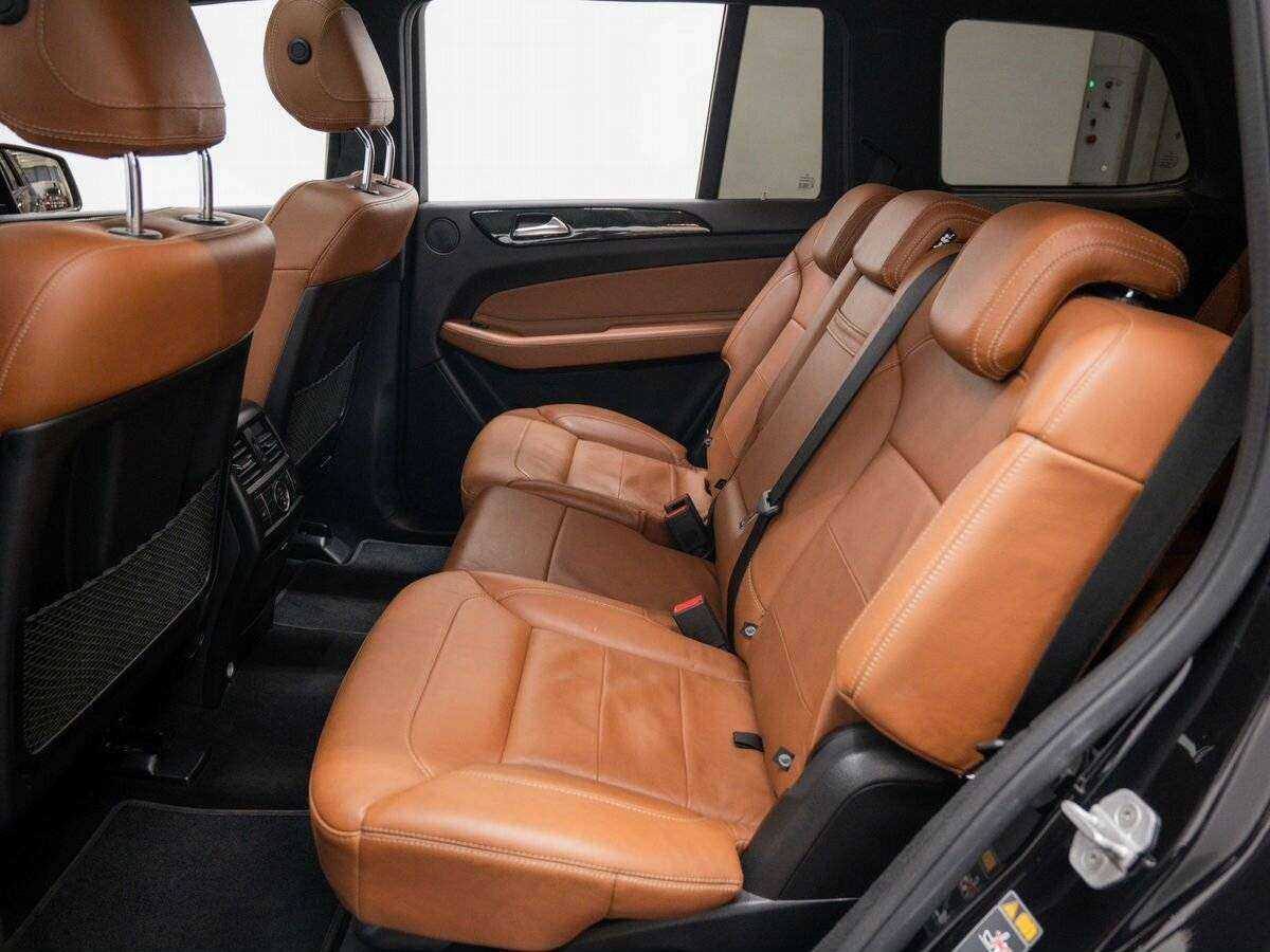 Mercedes-Benz GLS с пробегом — 2016 год. Фото: #14