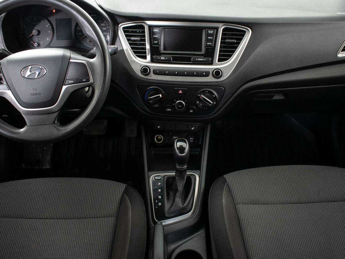 Hyundai Solaris с пробегом — 2019 год. Фото: #7