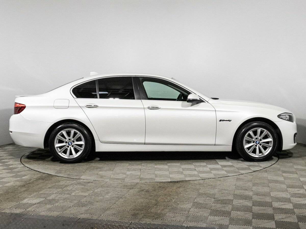 BMW 5 серии с пробегом — 2014 год. Фото: #3