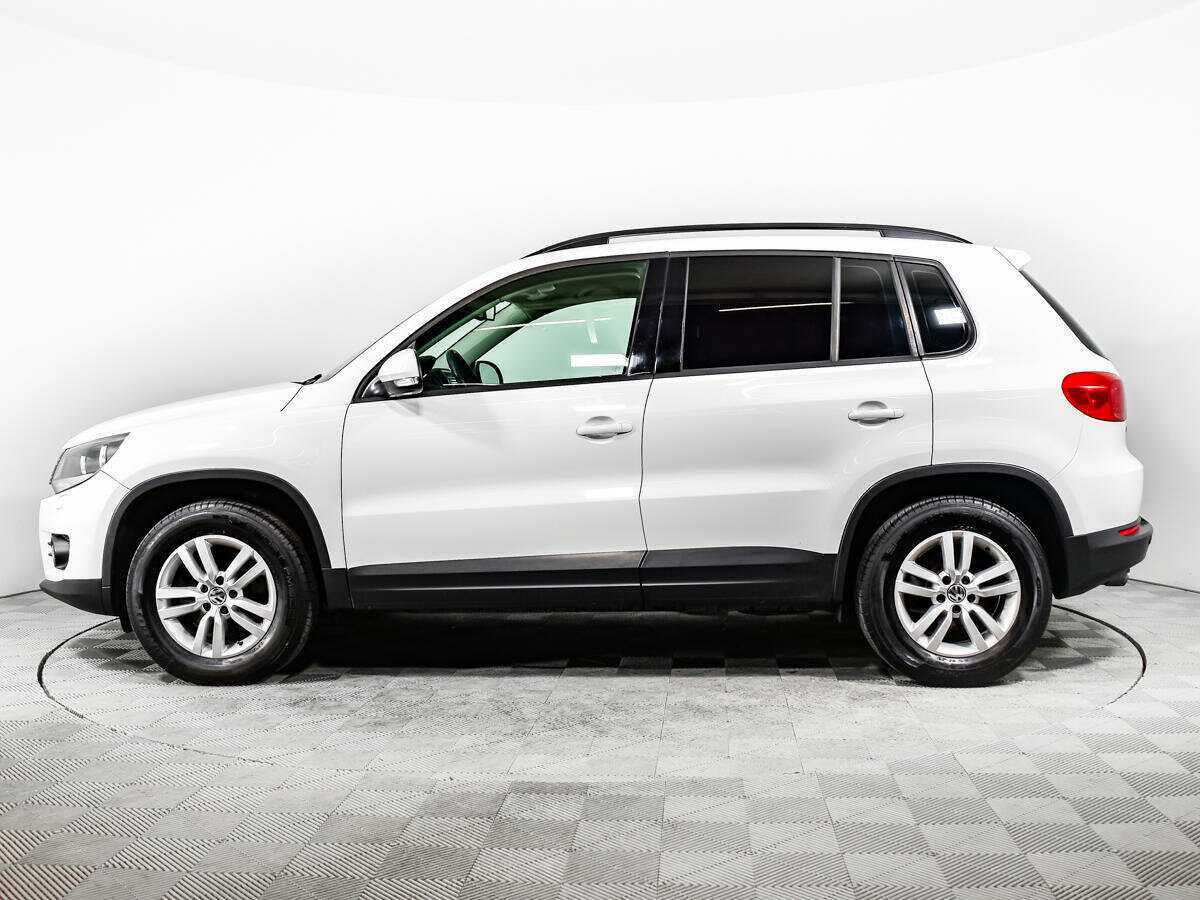 Volkswagen Tiguan с пробегом — 2015 год. Фото: #7