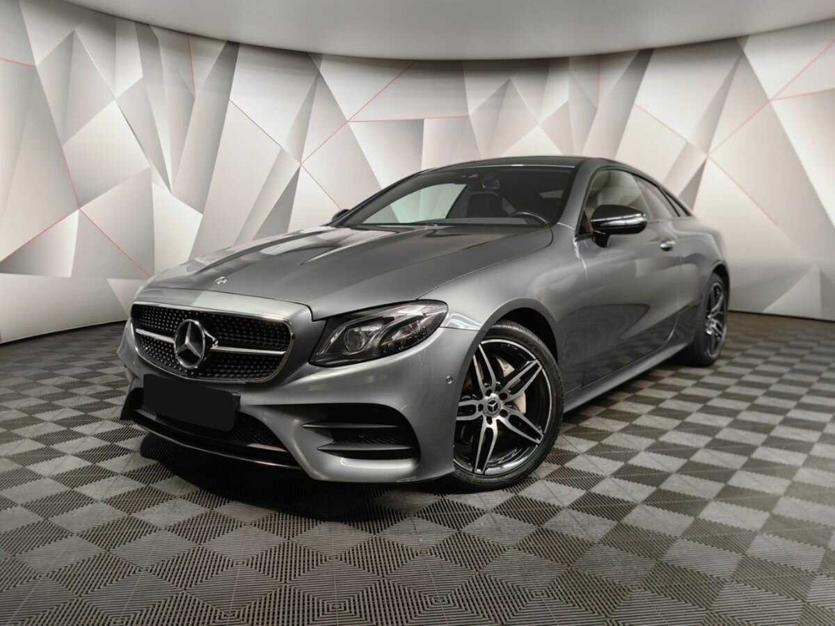 Mercedes-Benz E-Класс с пробегом — 2018 год. Фото: #0
