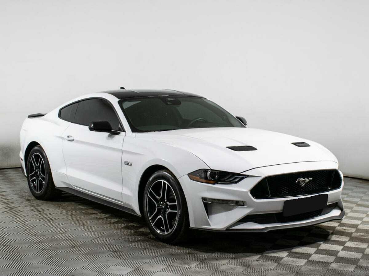 Ford Mustang с пробегом — 2022 год. Фото: #2