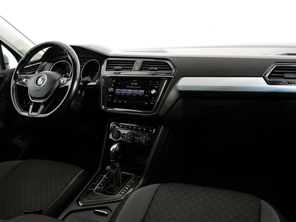 Volkswagen Tiguan с пробегом — 2017 год. Фото: #6