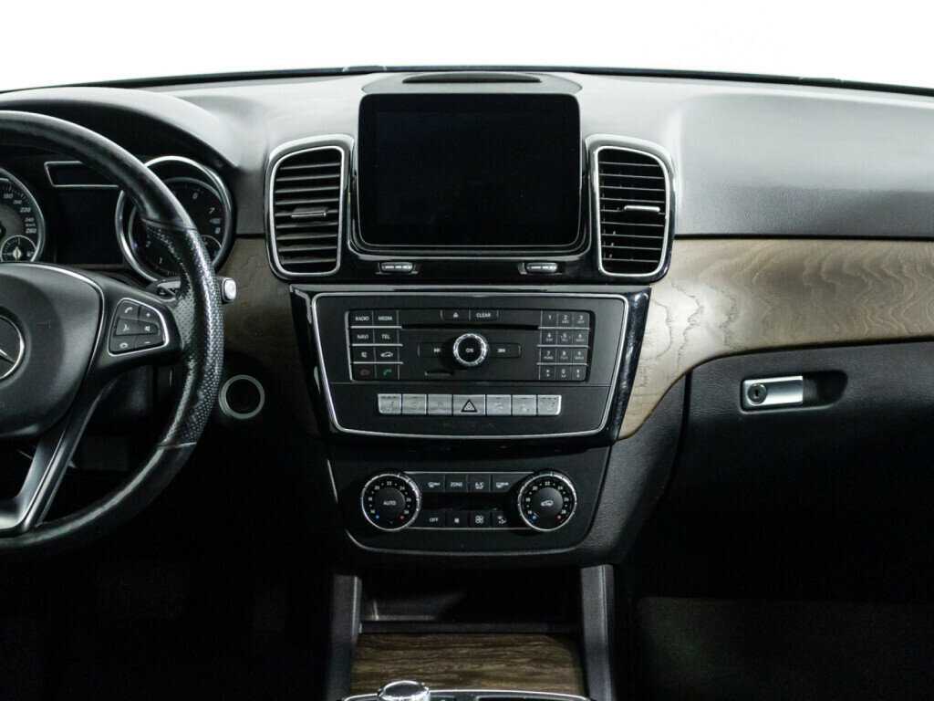 Mercedes-Benz GLE с пробегом — 2016 год. Фото: #13