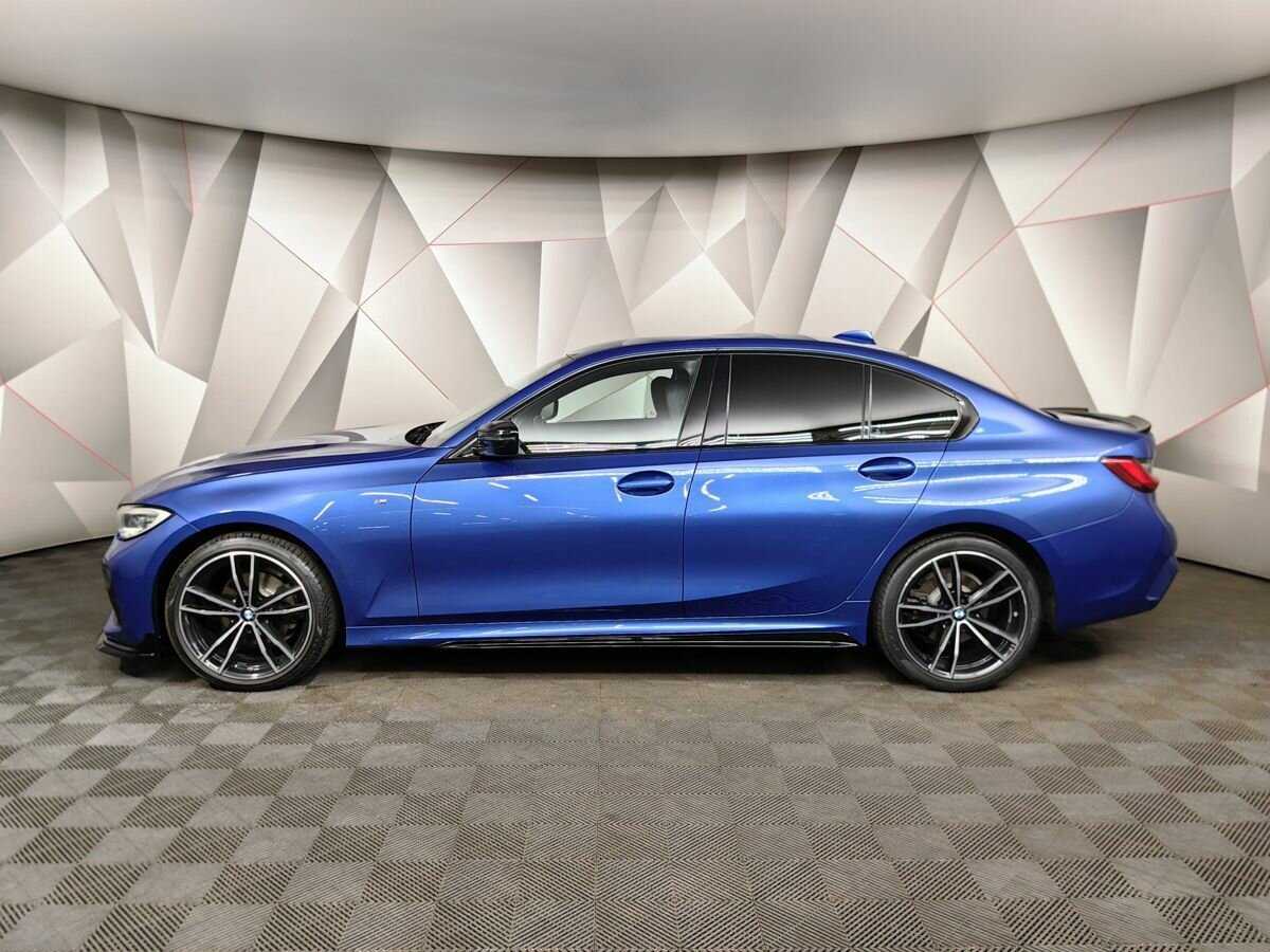 BMW 3 серии с пробегом — 2020 год. Фото: #3