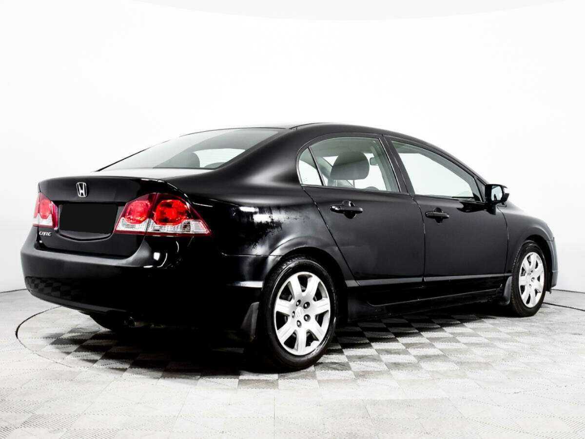 Honda Civic с пробегом — 2009 год. Фото: #4