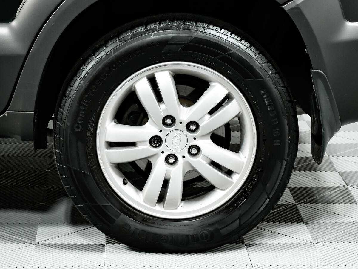 Hyundai Tucson с пробегом — 2006 год. Фото: #13