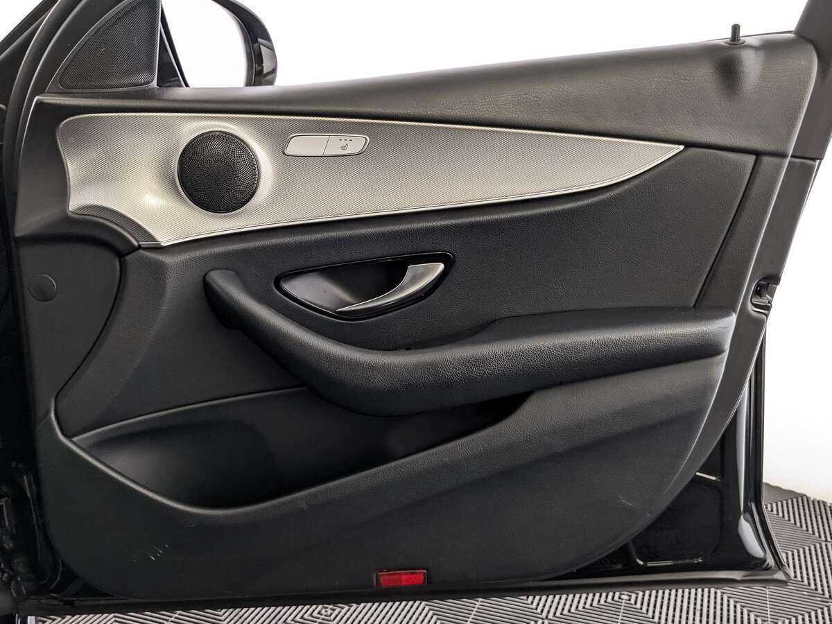 Mercedes-Benz E-Класс с пробегом — 2018 год. Фото: #19