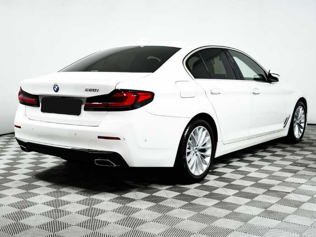 BMW 5 серии с пробегом — 2021 год. Фото: #4