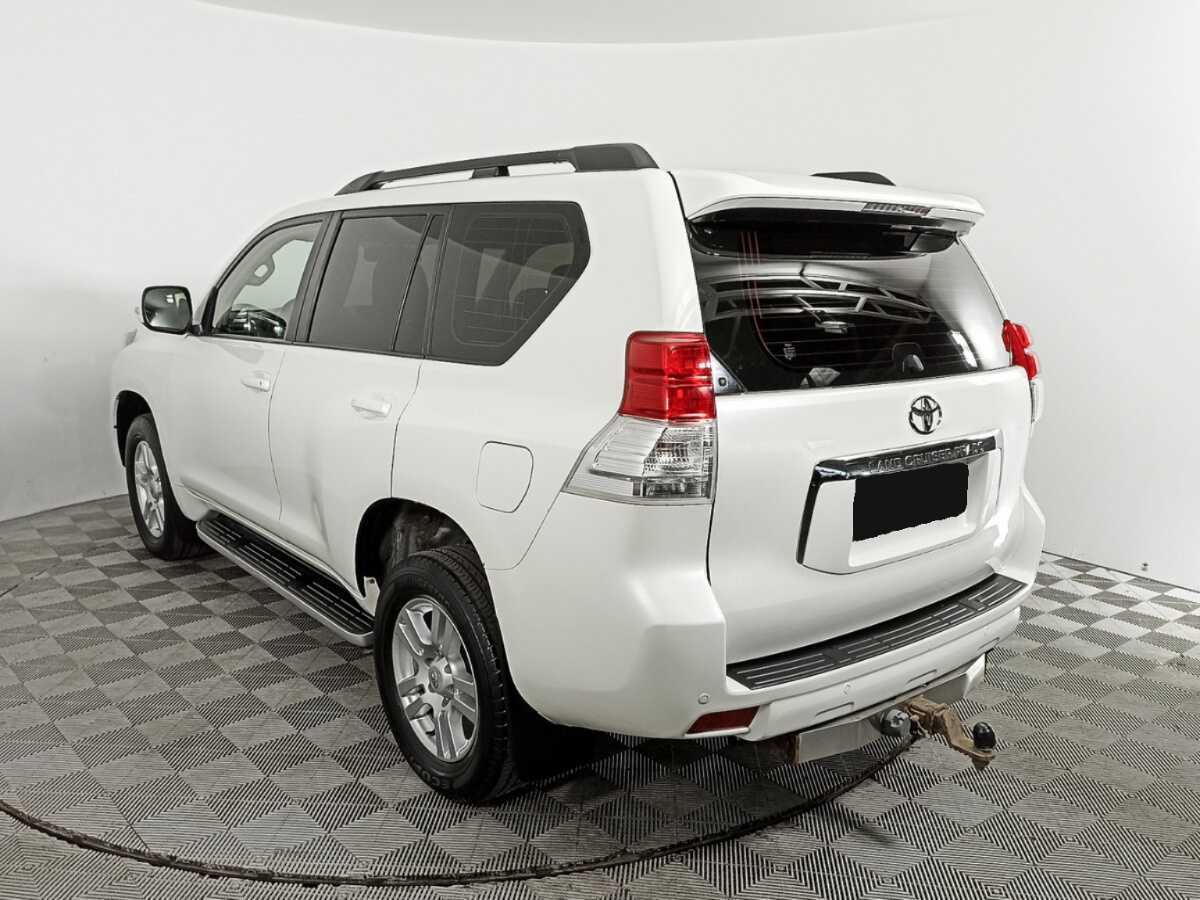 Toyota Land Cruiser Prado с пробегом — 2013 год. Фото: #5