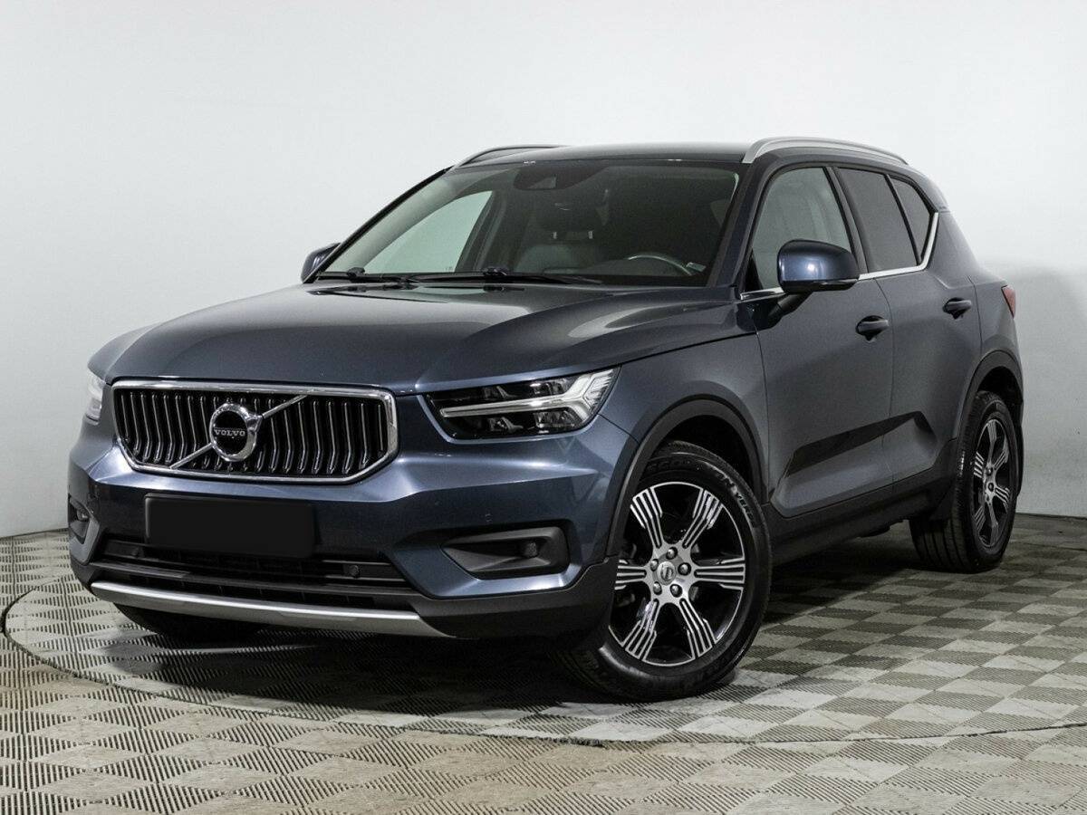 Volvo XC40 с пробегом — 2019 год. Посмотреть фото