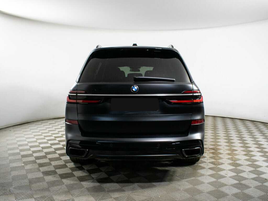 BMW X7 с пробегом — 2022 год. Фото: #5