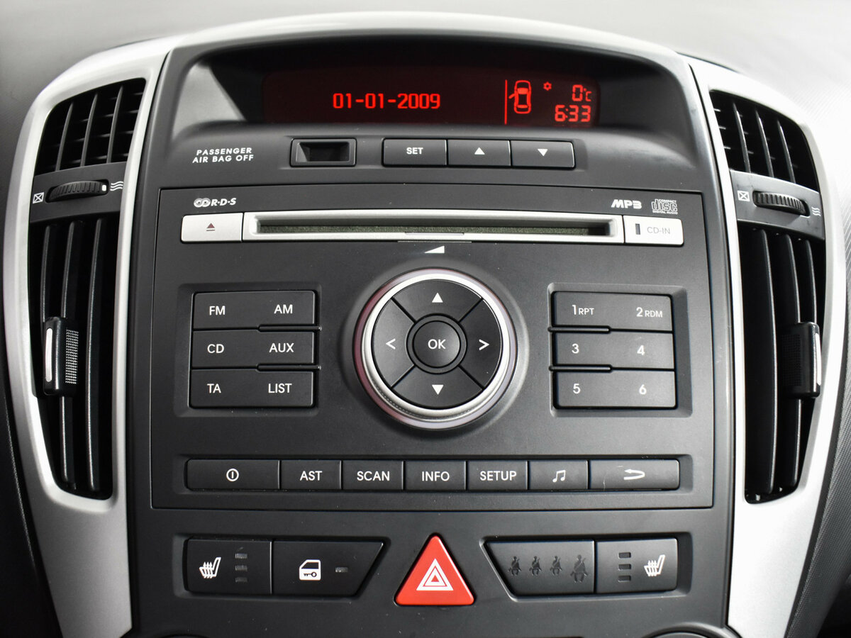 Kia Ceed с пробегом — 2011 год. Фото: #16