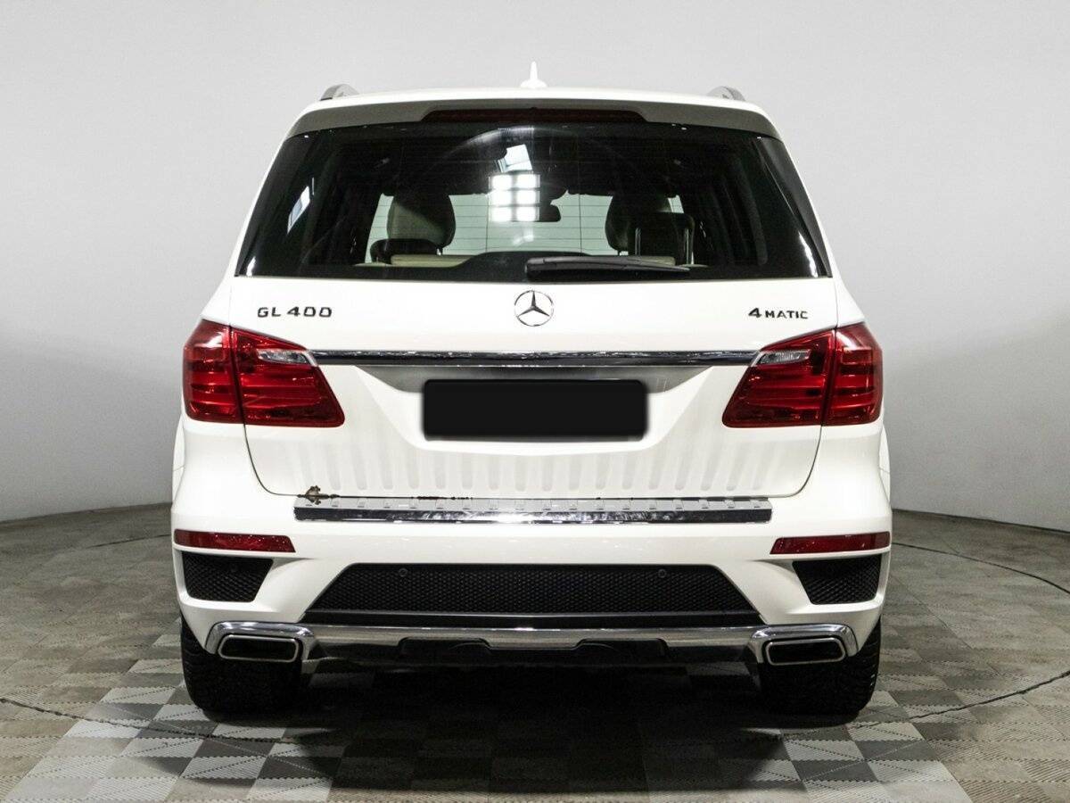 Mercedes-Benz GL-Класс с пробегом — 2014 год. Фото: #6