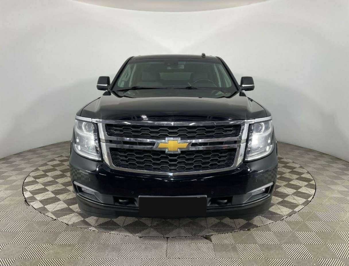 Chevrolet Tahoe с пробегом — 2017 год. Фото: #1