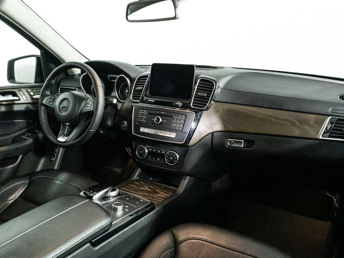Mercedes-Benz GLS с пробегом — 2016 год. Фото: #6