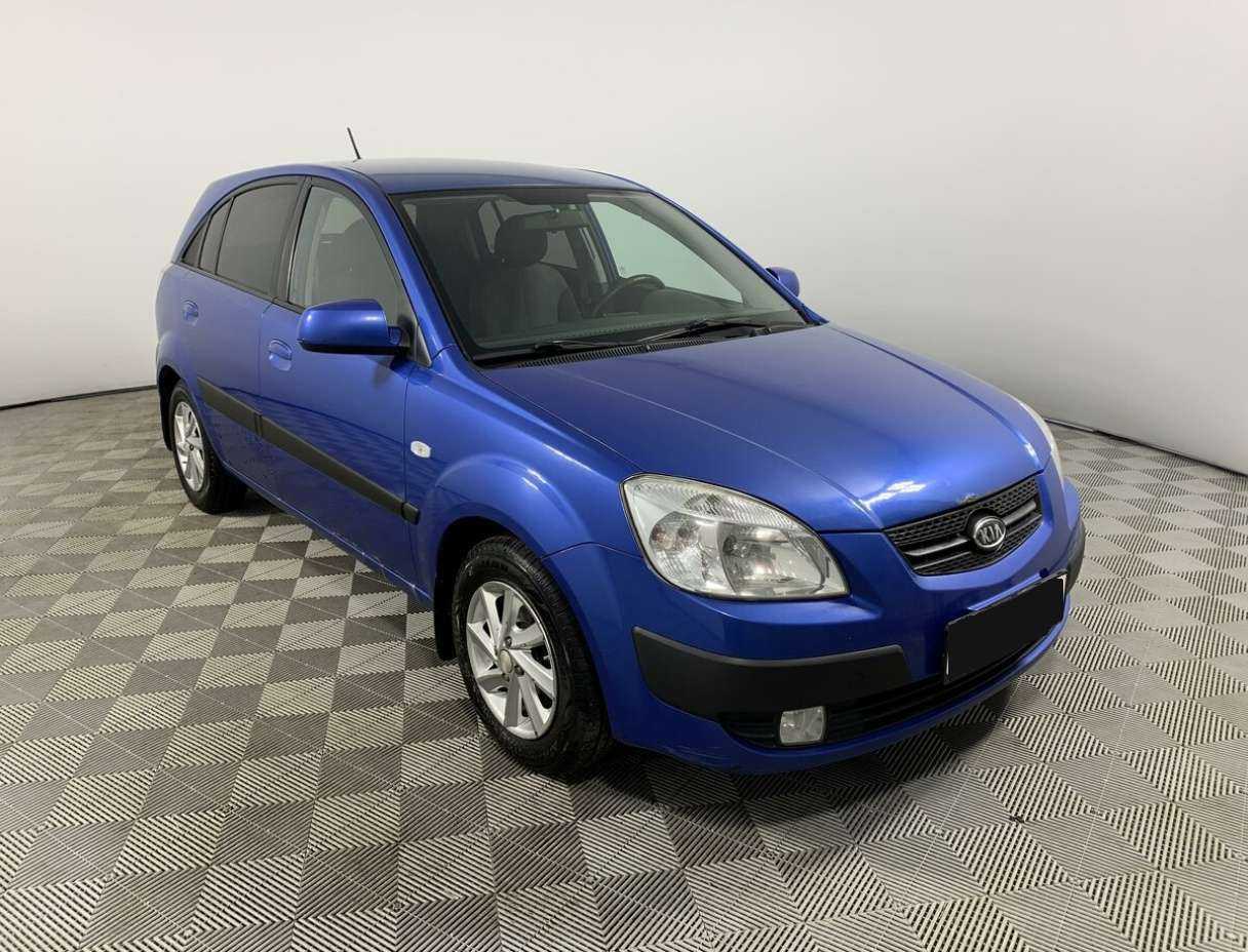 Kia Rio с пробегом — 2009 год. Фото: #2