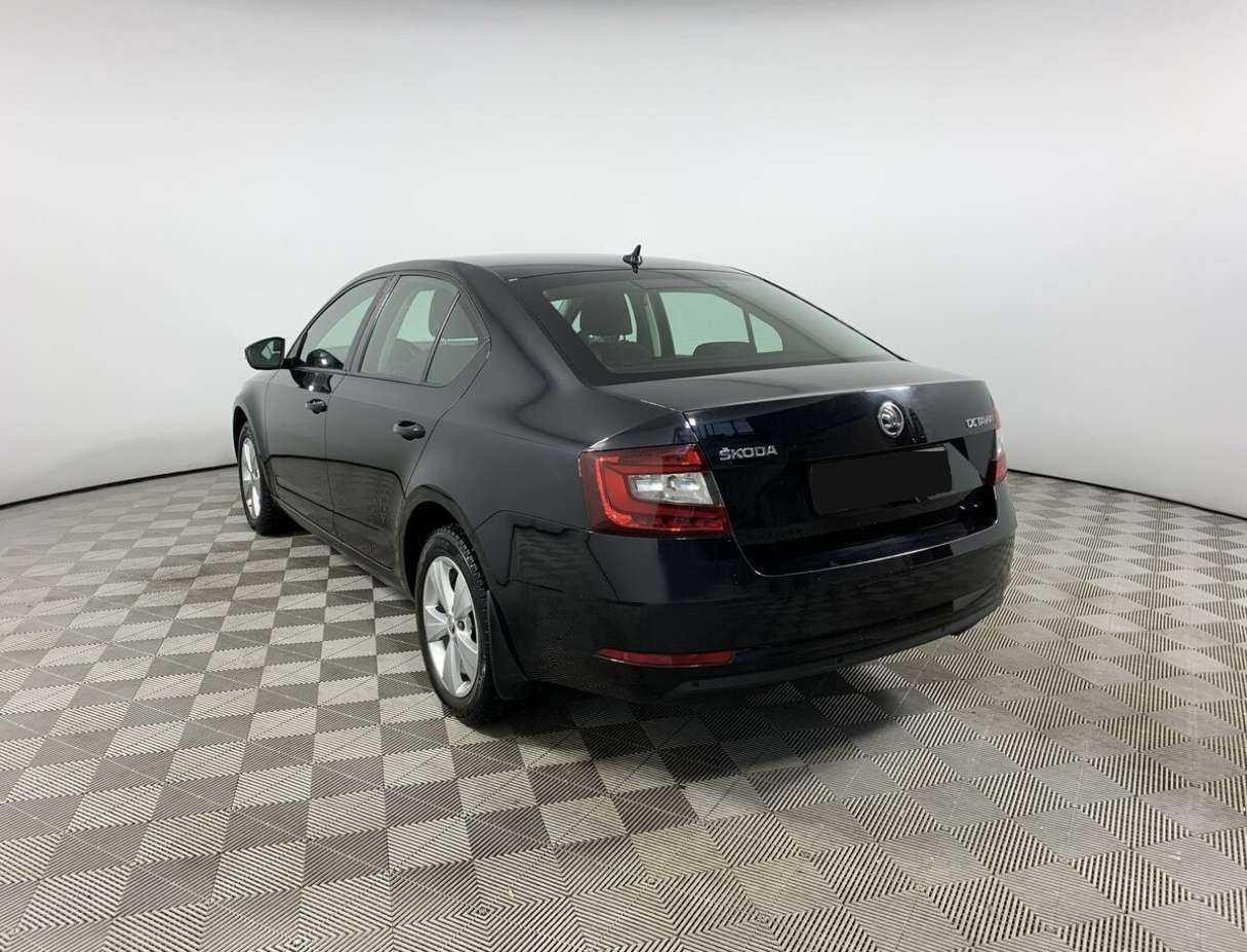 Skoda Octavia с пробегом — 2018 год. Фото: #5