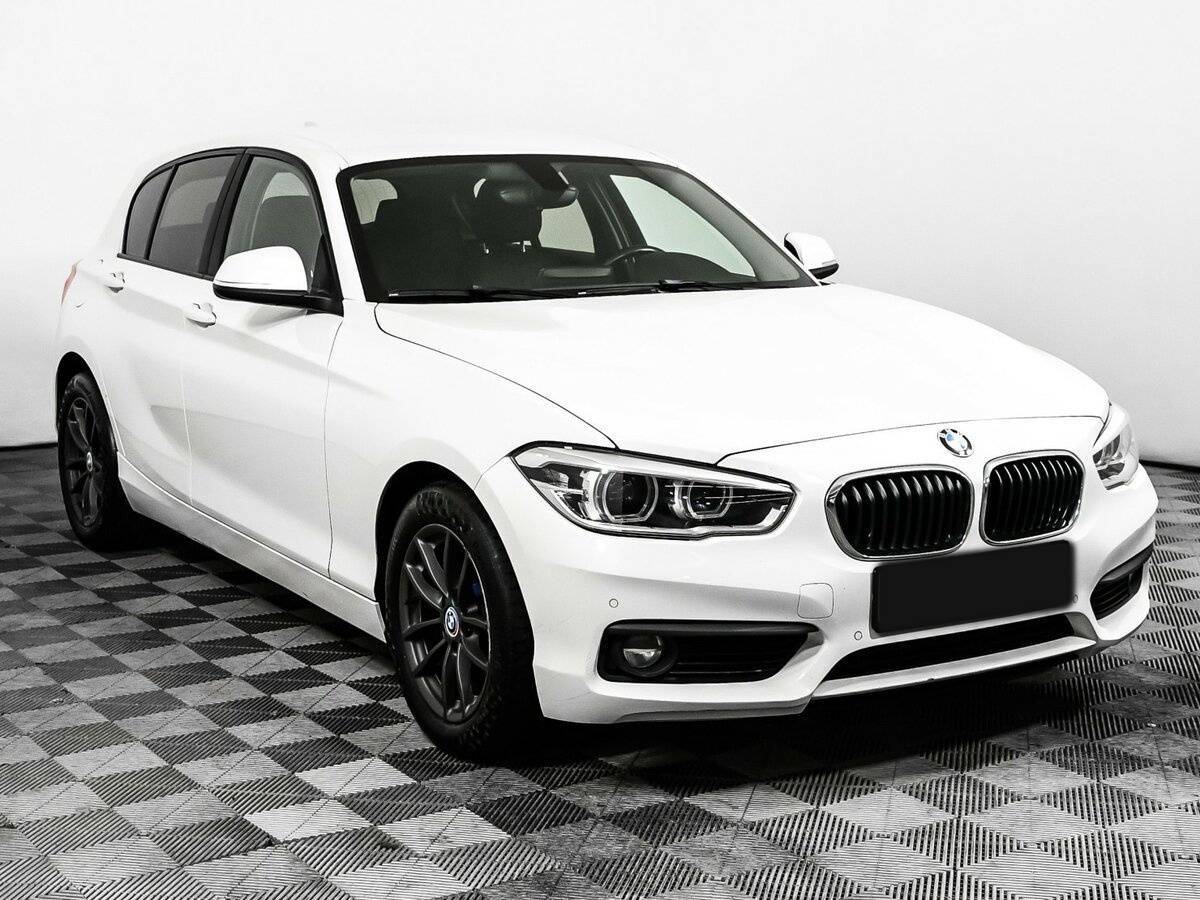 BMW 1 серии с пробегом — 2017 год. Фото: #2