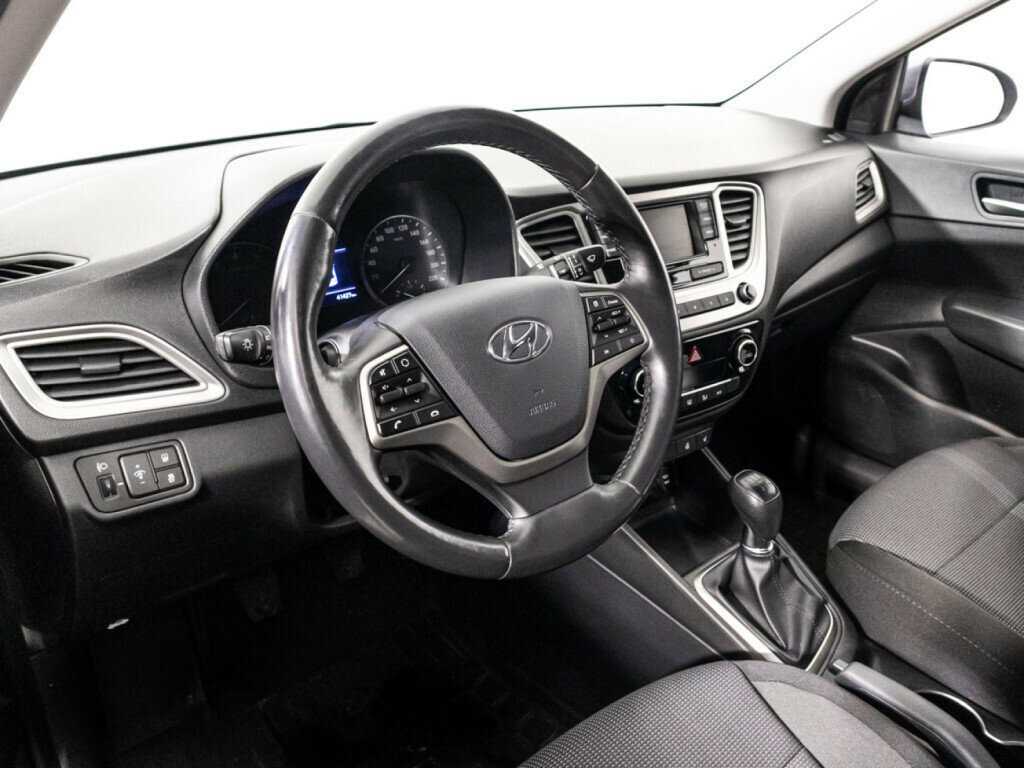 Hyundai Solaris с пробегом — 2019 год. Фото: #10