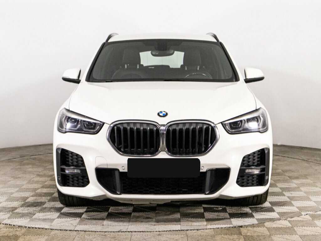 BMW X1 с пробегом — 2021 год. Фото: #1
