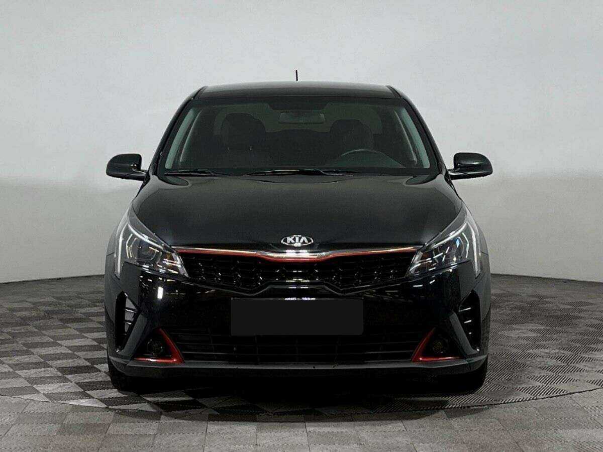 Kia Rio с пробегом — 2021 год. Фото: #1