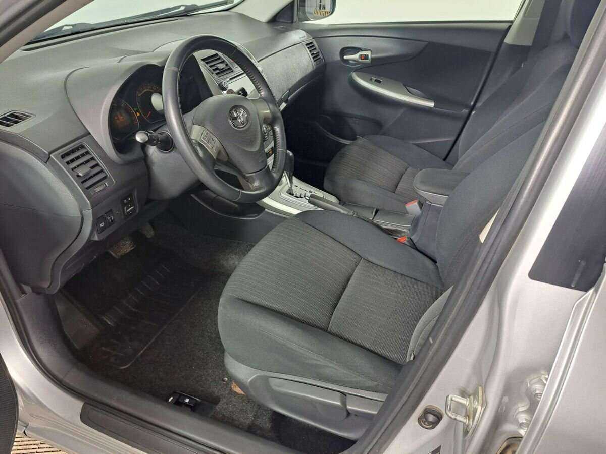 Toyota Corolla с пробегом — 2008 год. Фото: #13