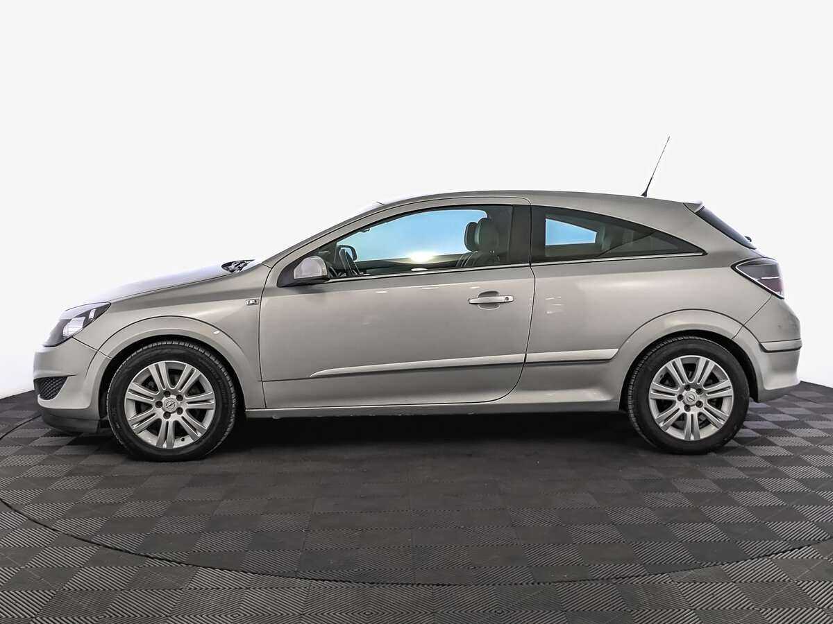 Opel Astra с пробегом — 2008 год. Фото: #7