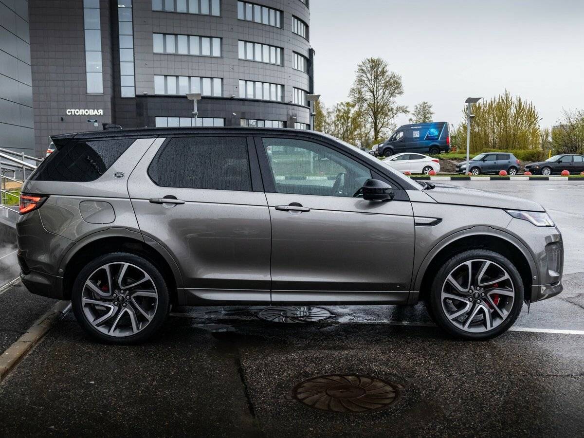 Land Rover Discovery Sport с пробегом — 2020 год. Фото: #3