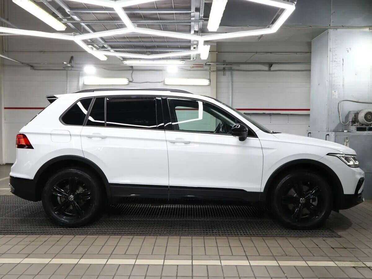 Volkswagen Tiguan с пробегом — 2021 год. Фото: #12