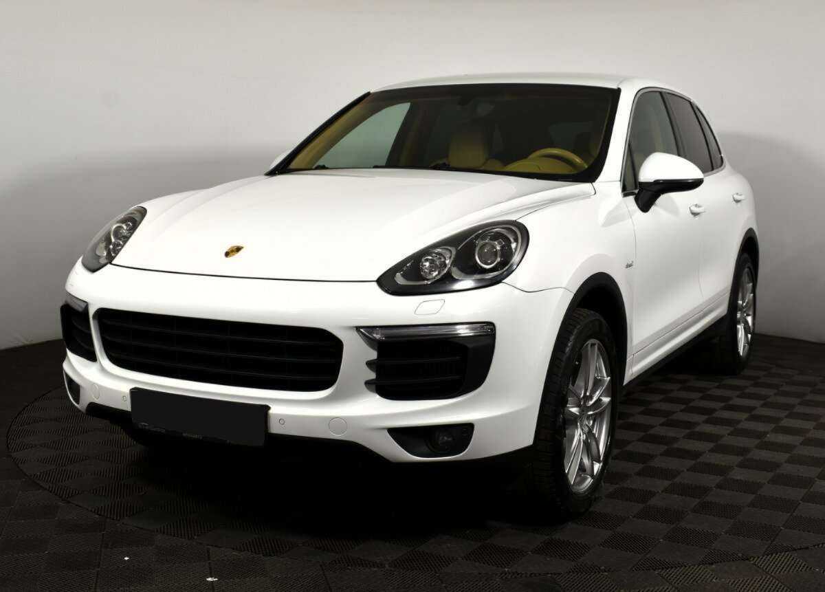 Porsche Cayenne с пробегом — 2015 год. Фото: #0
