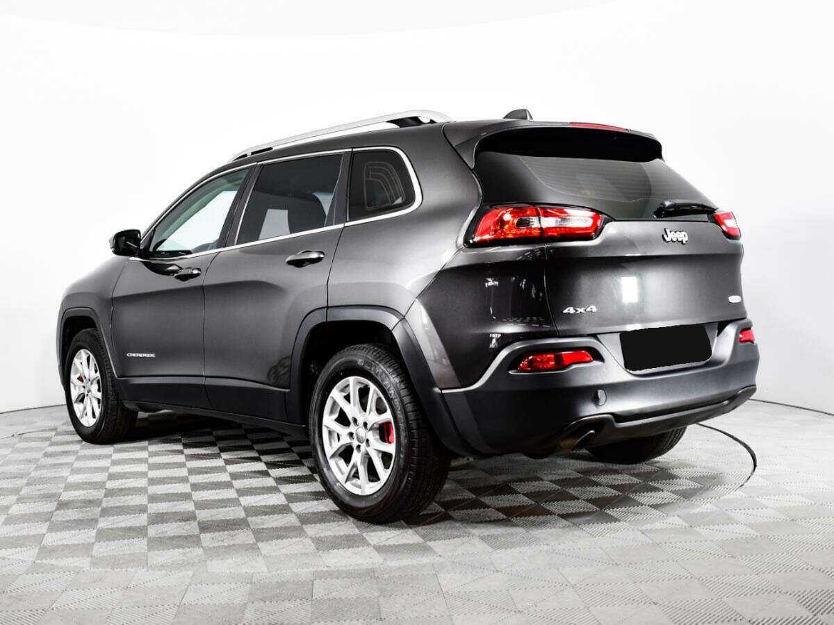 Jeep Cherokee с пробегом — 2014 год. Фото: #6