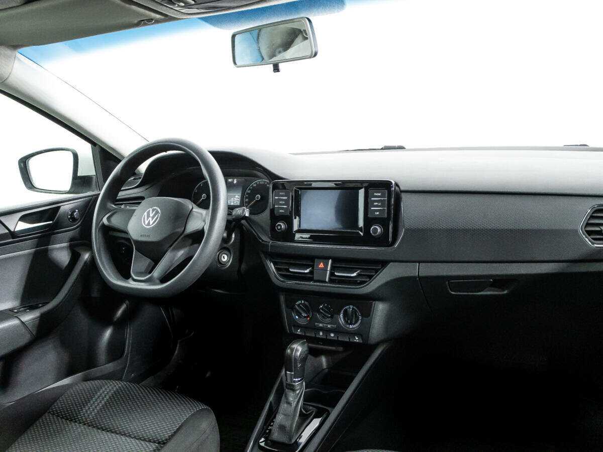 Volkswagen Polo с пробегом — 2021 год. Фото: #8