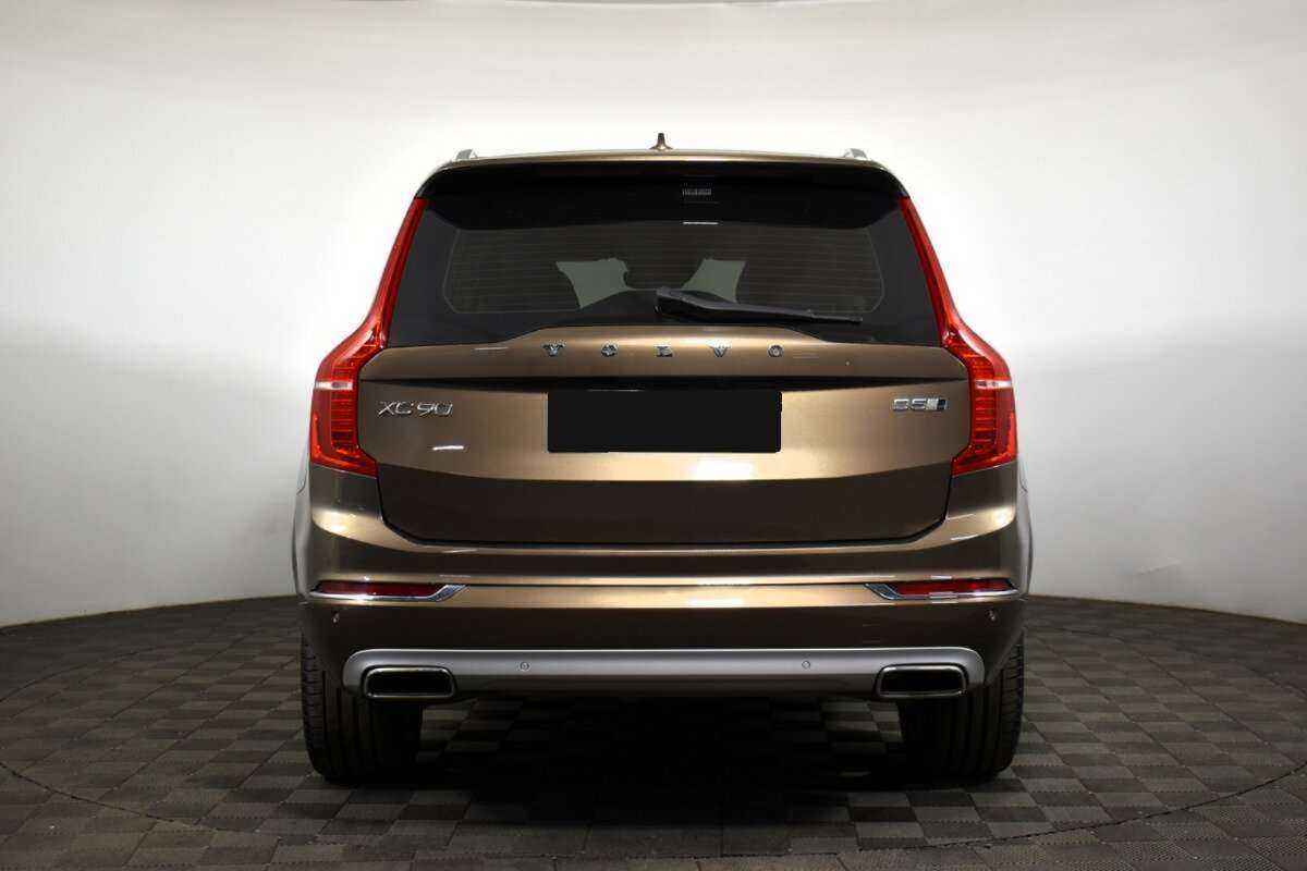 Volvo XC90 с пробегом — 2015 год. Фото: #4