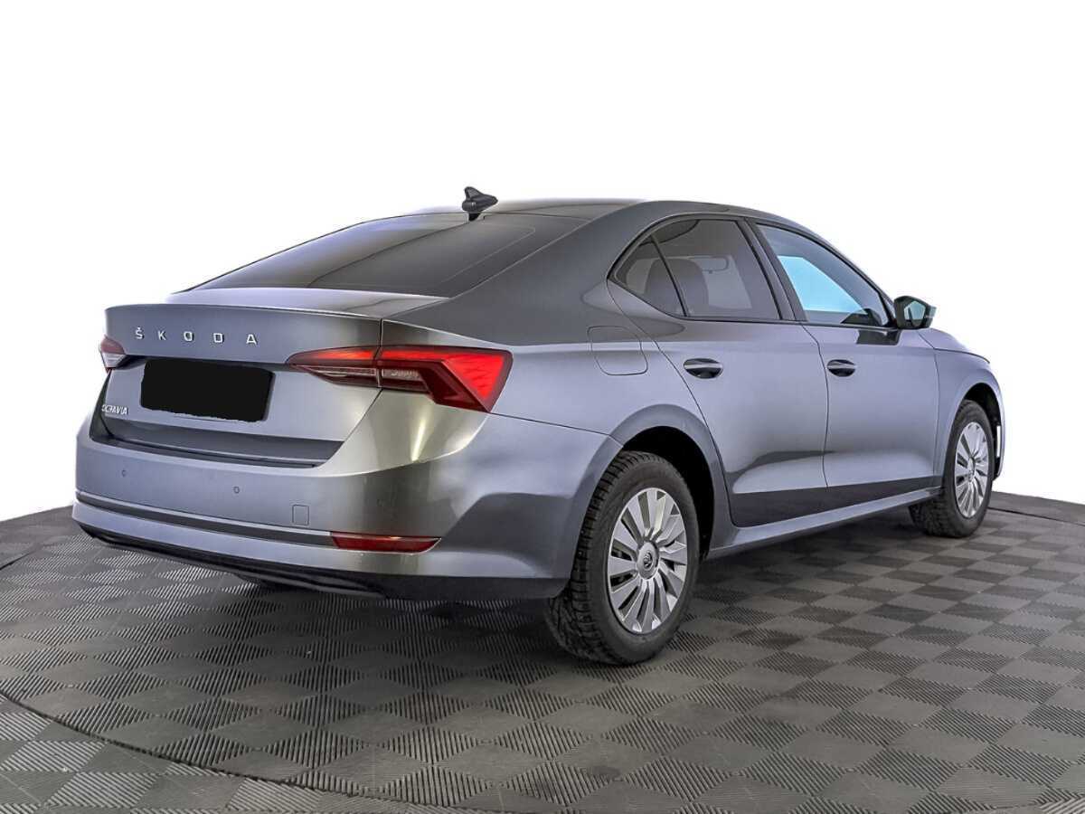 Skoda Octavia с пробегом — 2021 год. Фото: #4