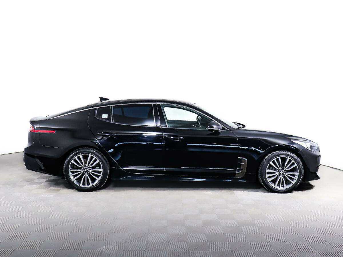 Kia Stinger с пробегом — 2019 год. Фото: #3