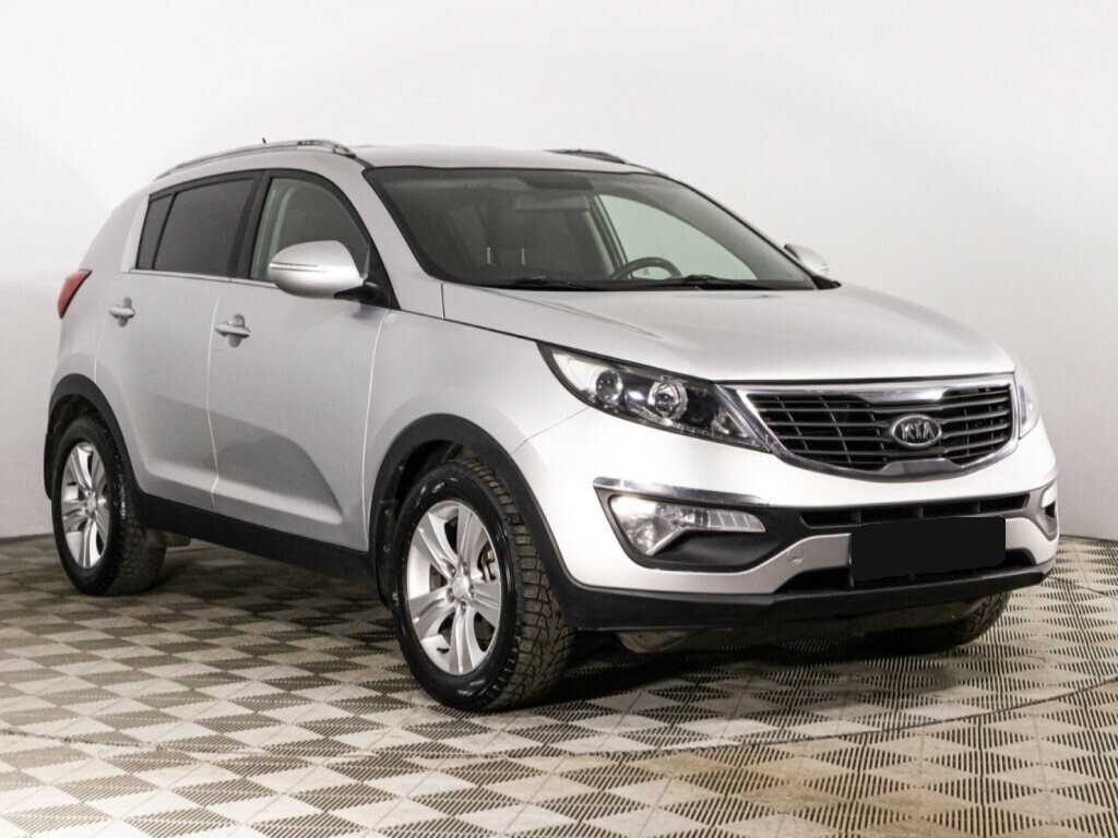 Kia Sportage с пробегом — 2010 год. Фото: #2