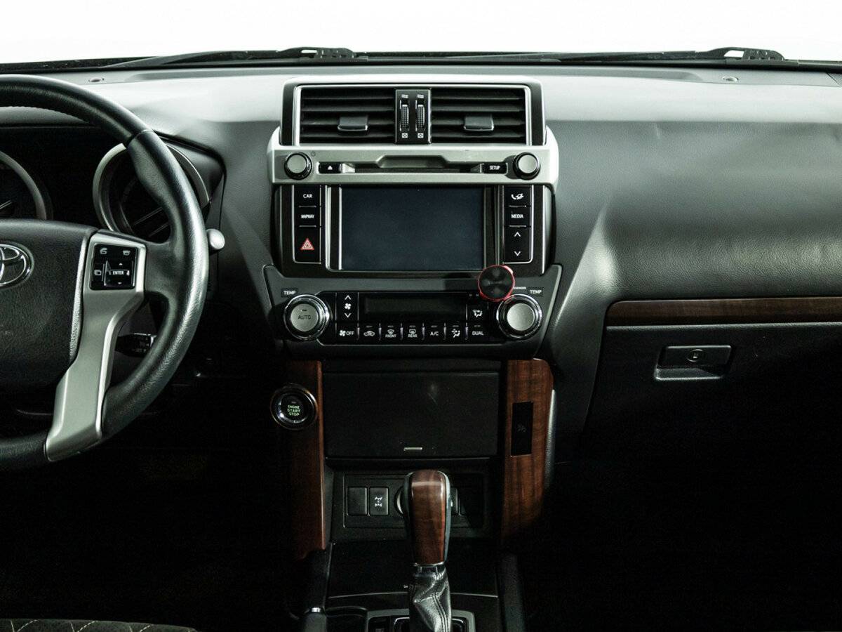 Toyota Land Cruiser Prado с пробегом — 2015 год. Фото: #11