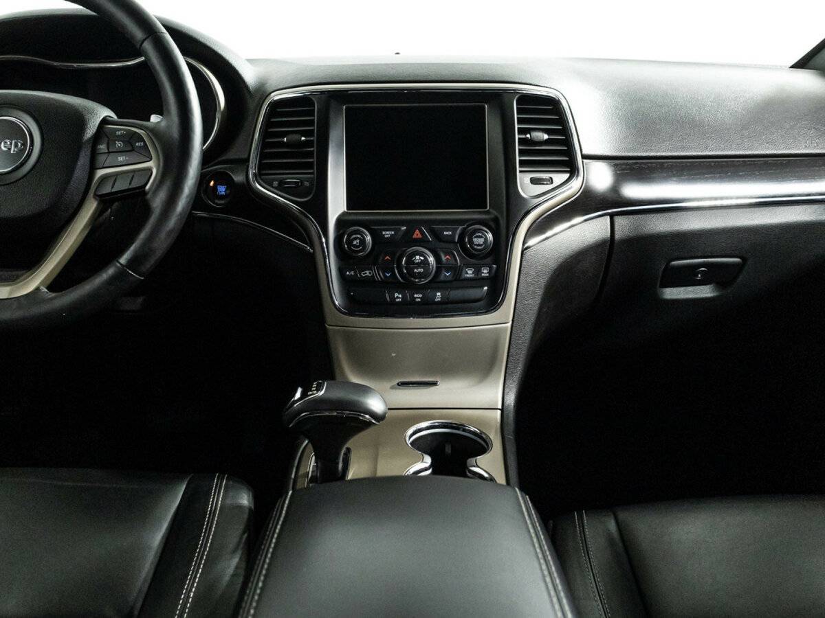 Jeep Grand Cherokee с пробегом — 2014 год. Фото: #13
