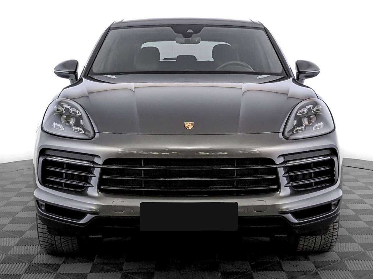 Porsche Cayenne с пробегом — 2018 год. Фото: #1