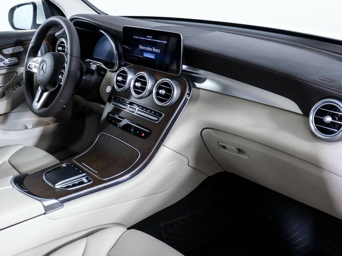 Mercedes-Benz GLC Coupe с пробегом — 2019 год. Фото: #6