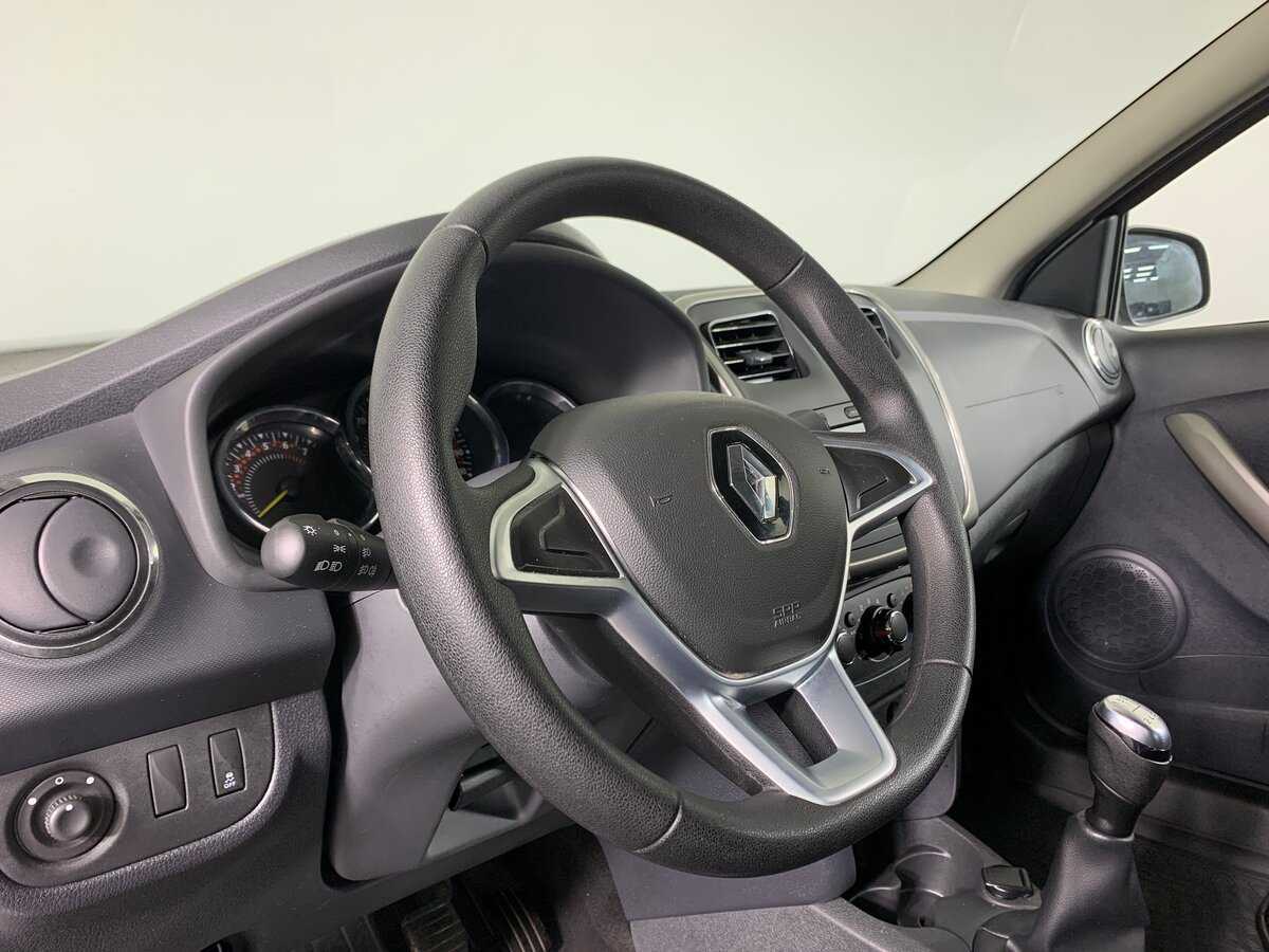 Renault Sandero с пробегом — 2022 год. Фото: #11