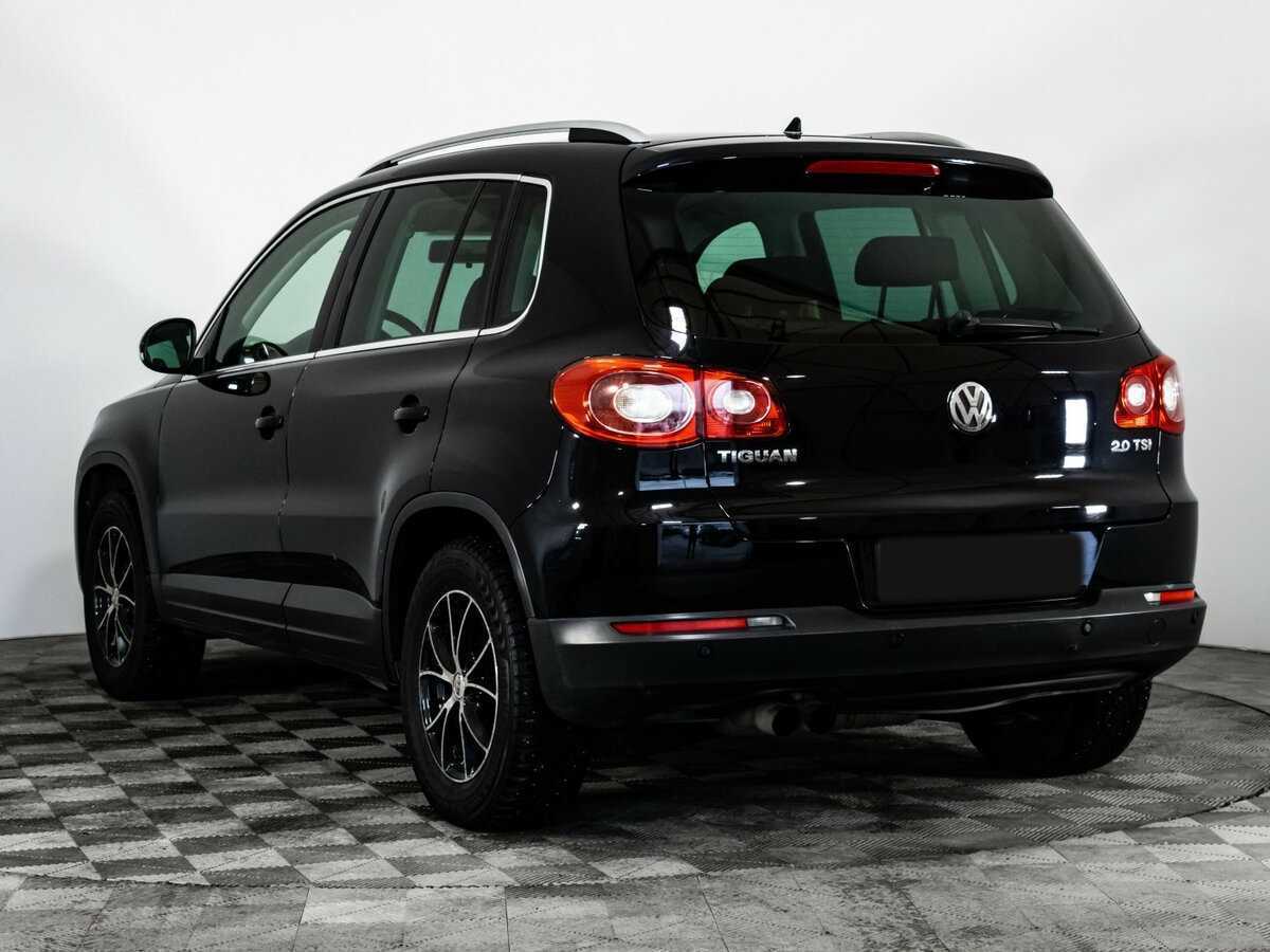 Volkswagen Tiguan с пробегом — 2008 год. Фото: #5