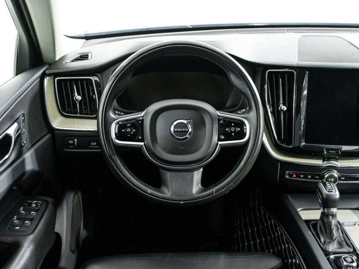 Volvo XC60 с пробегом — 2018 год. Фото: #20