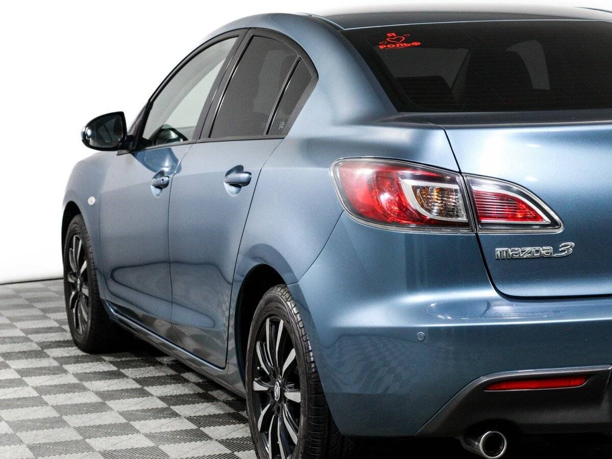 Mazda 3 с пробегом — 2011 год. Фото: #15