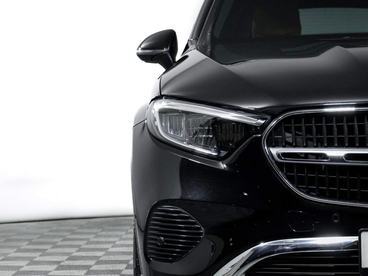 Mercedes-Benz GLC с пробегом — 2023 год. Фото: #17