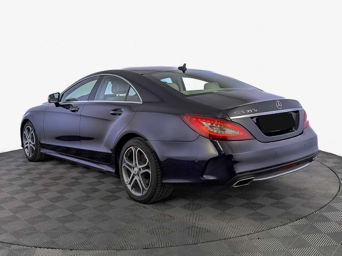 Mercedes-Benz CLS с пробегом — 2015 год. Фото: #6